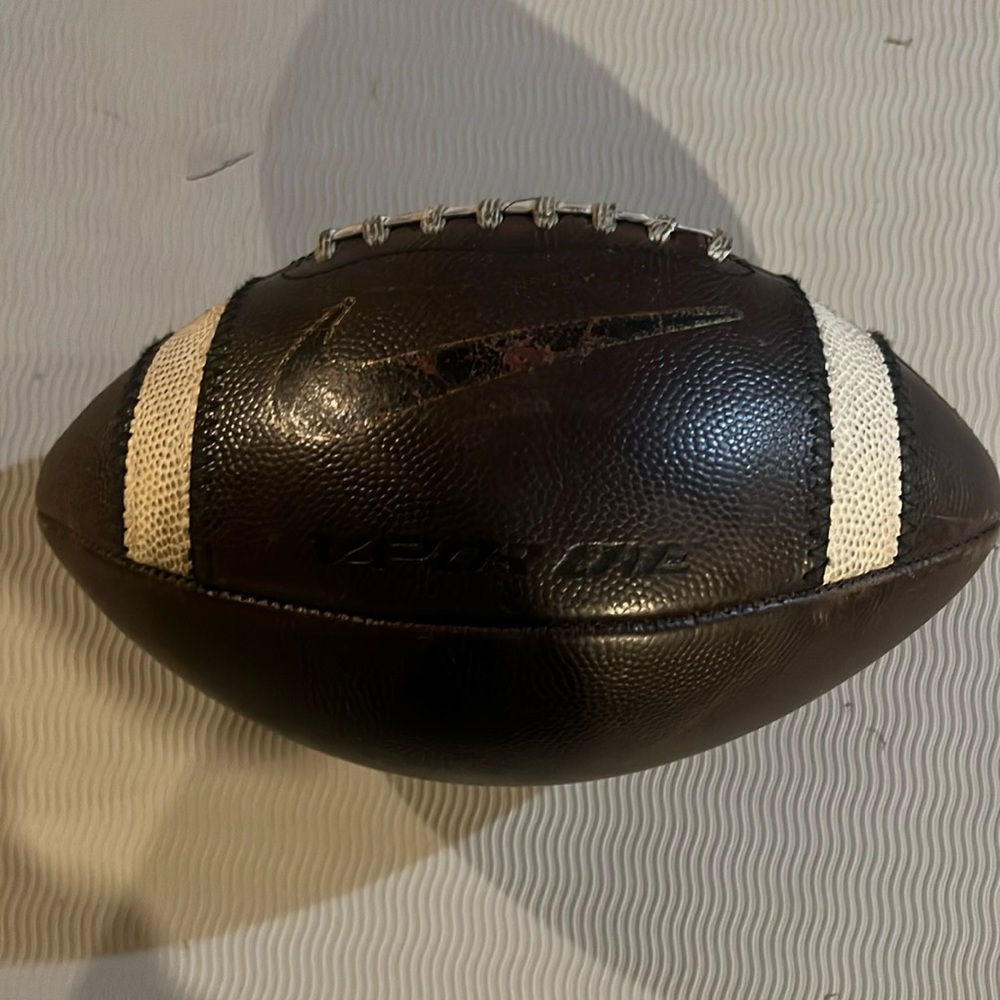 Nike vapor one football